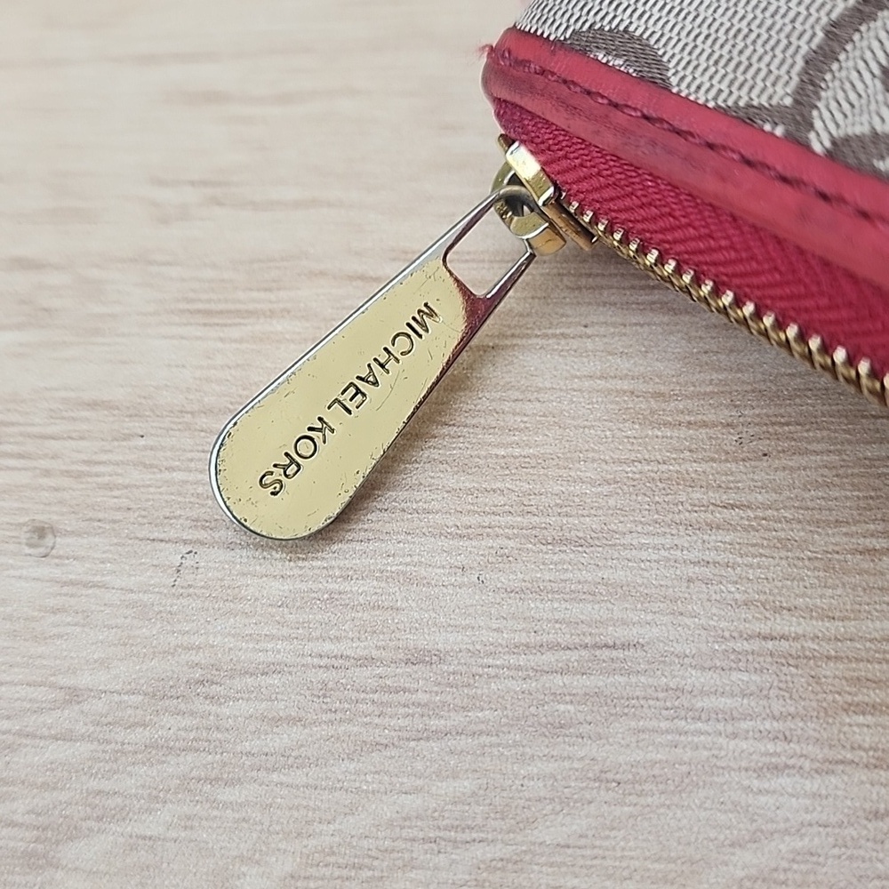 Michael Kors Brown Red Signature Canvas Wallet - Picture 13 of 13